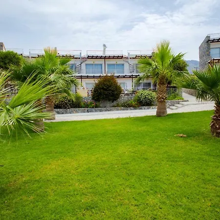 Апартаменты Palm Bay View E61 Agios Amvrosios (Kyrenia)